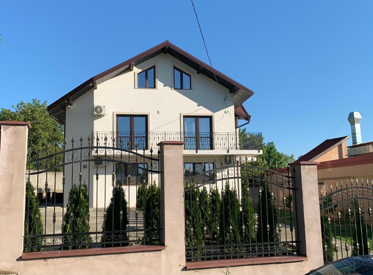 Apartament Micsunelelor Cu Parcare Privata 이아시 외부 사진